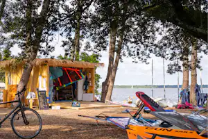 Slow Village Lacanau Camping Le Tedey - Ciela Village - Wassersportgeräteverleih auf dem Campingplatz