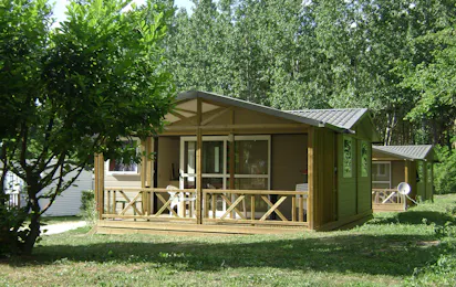 Camping Du Vieux Château (Rauzan)
