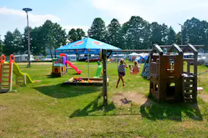 Camping Dłużek (Nr. 135) - Campingplatz mit Kinderspielplatz