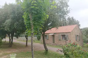 Camping e Canicce - Ferienwohnung im Grünen