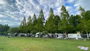 Camping Eden - Wohnmobil- und Wohnwagenstellplätze im Grünen