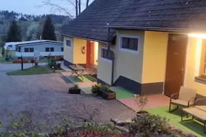 Camping Edlersee - Rezeption des Campingplatzes am Abend