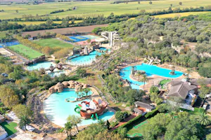 Camping El Delfin Verde - Campingplatz aus der Vogelperspektive