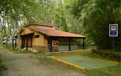 Camping El Pinajarro