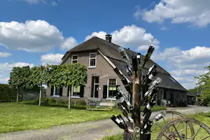 Erve Zonnehoeve - Servicegebäude auf dem Campingplatz