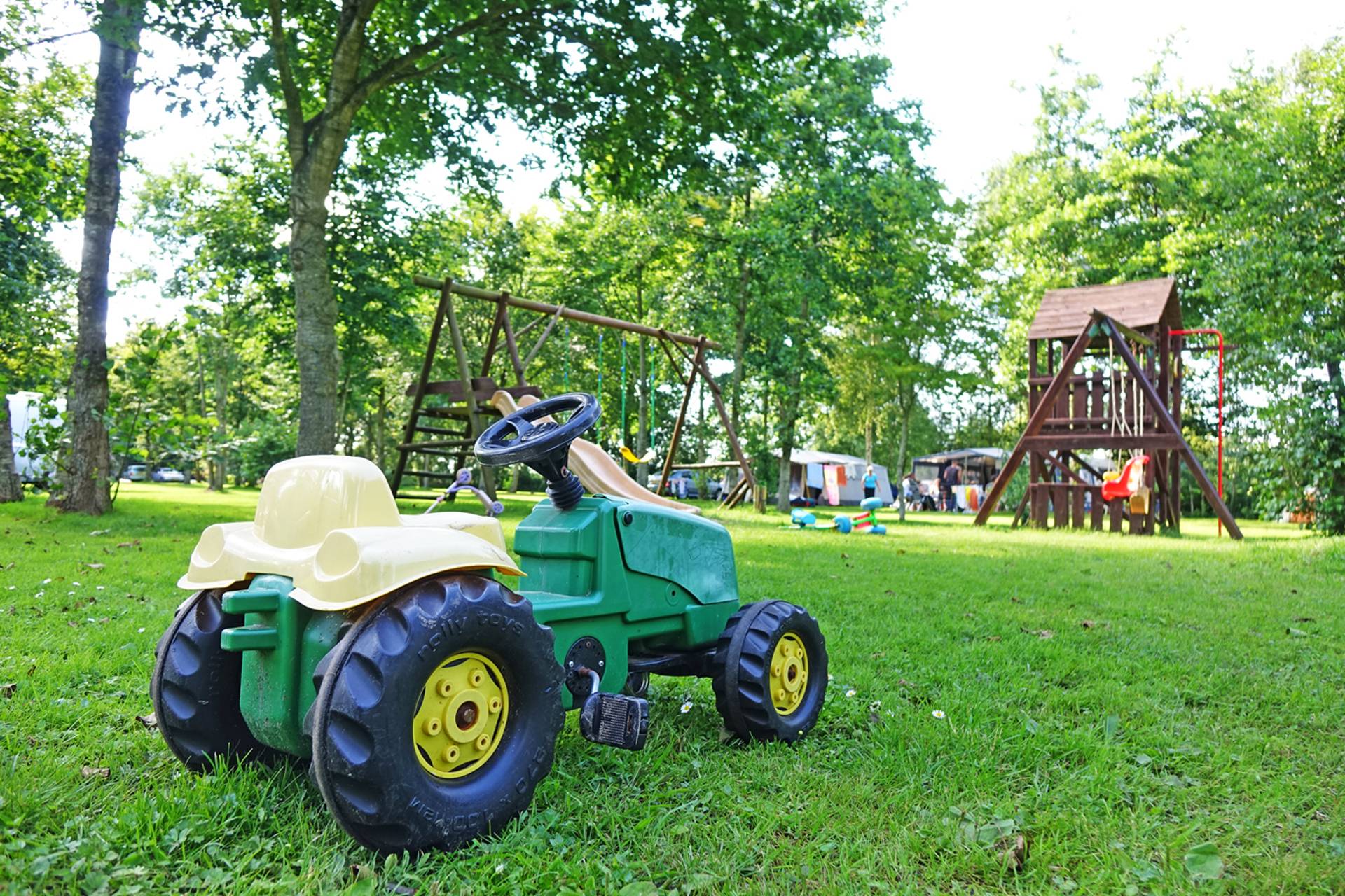 Camping en Familiehuis De Drenthse Roos