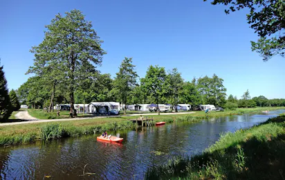Camping en Familiehuis De Drenthse Roos
