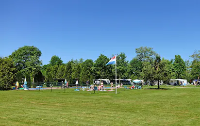 Camping en Familiehuis De Drenthse Roos