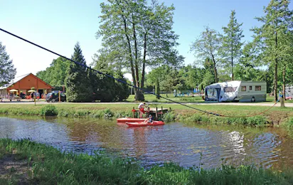 Camping en Familiehuis De Drenthse Roos