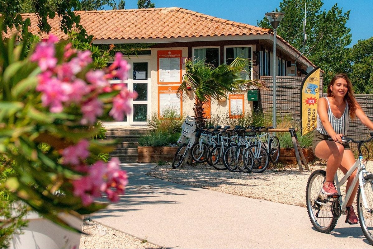 Camping Ensoya - Eingang des Campingplatzes