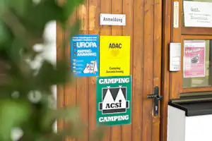 Camping Erne - Außenansicht der Rezeption auf dem Campingplatz