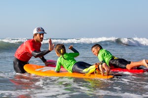 Camping Erreka - Surfkurse für Kinder