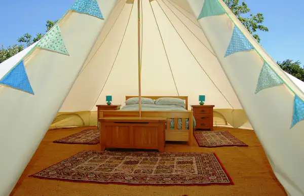 Camping et Gîtes La Forêt de Tessé