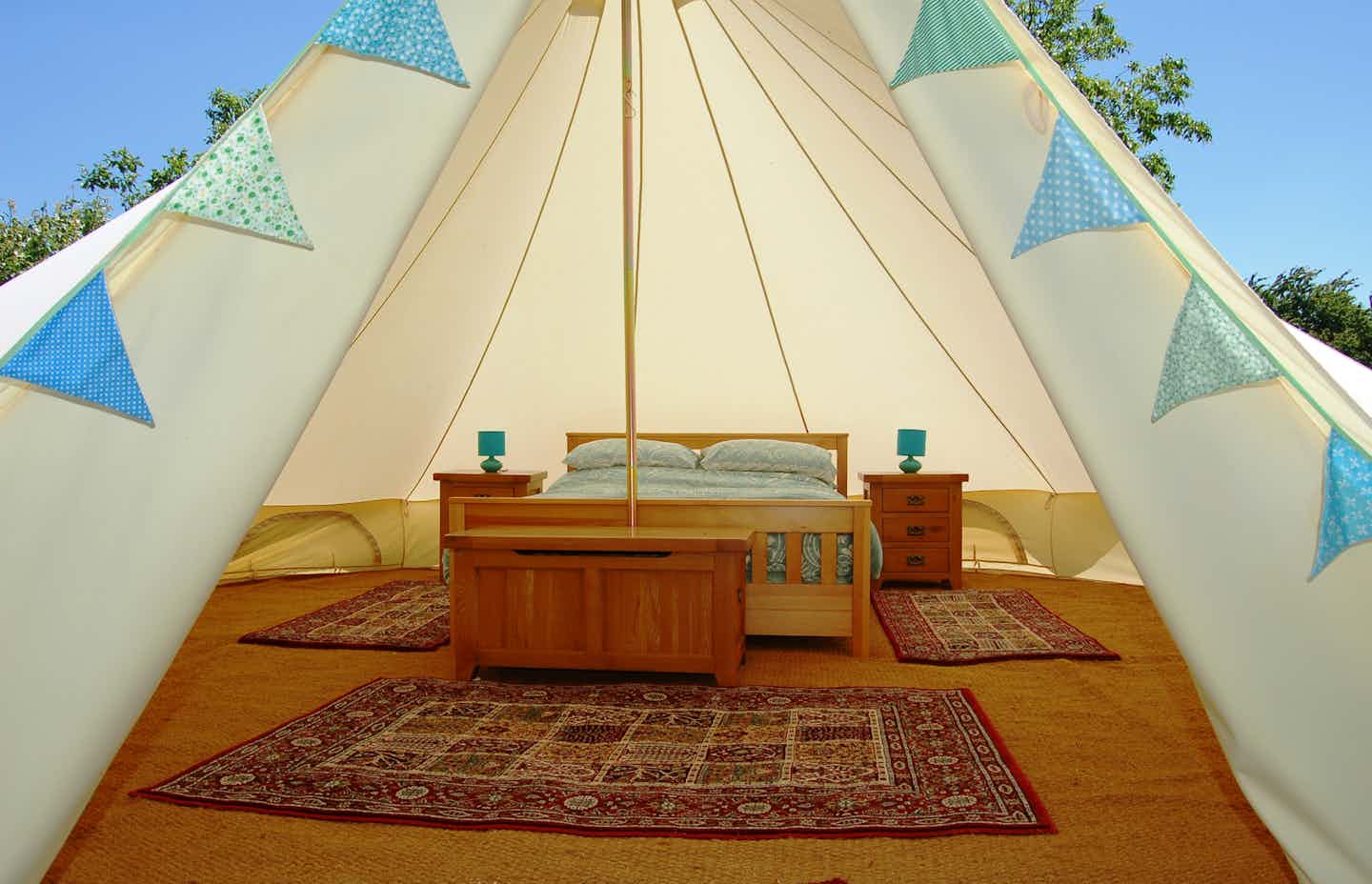 Camping et Gîtes La Forêt de Tessé