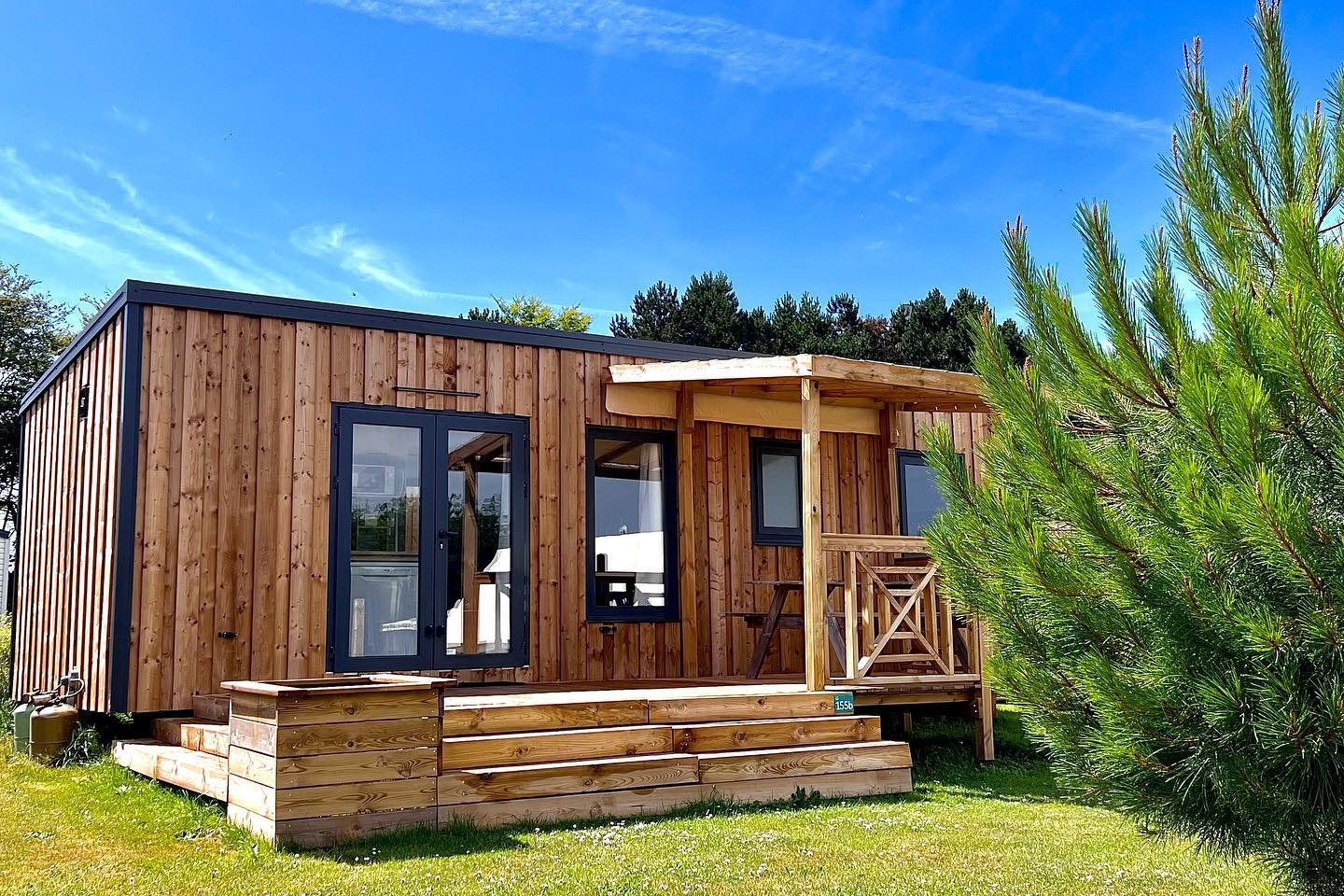 Camping Seasonova Etennemare Camping Etennemare - Mobilheim mit Terrasse auf dem Campingplatz