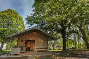 Camping Ettelbrück - Glamping-Zelt mit Terrasse
