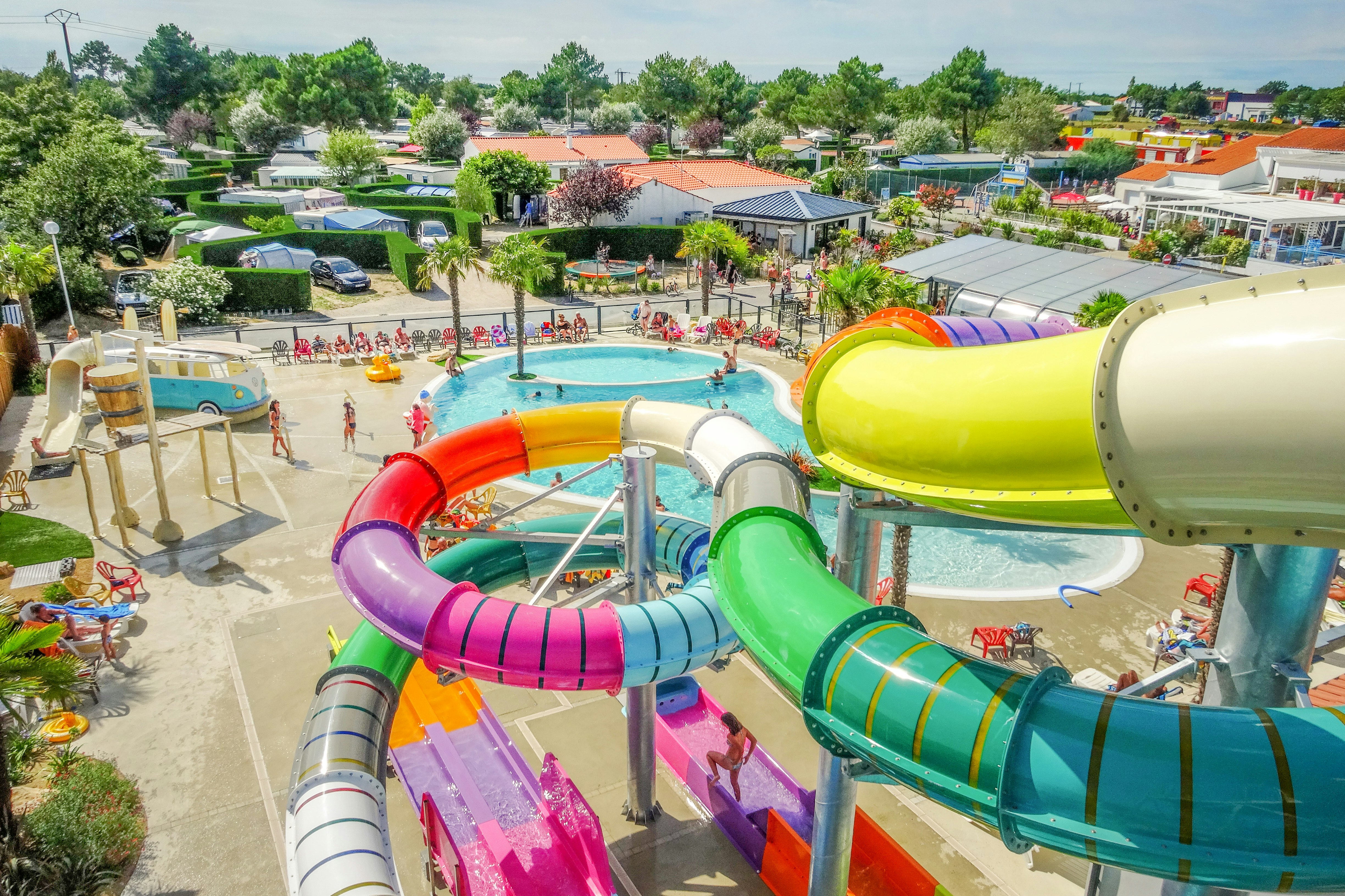 Camping Europa  - Rutschen im Wasserpark des Campingplatzes