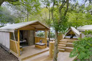 Sandaya Camping Village Europa Camping Europa Village - Außenansicht Glamping-Zelte