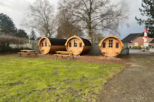 Campingplatz Steller See Camping Familienpark Steller See - Schlaffässer auf dem Campingplatz