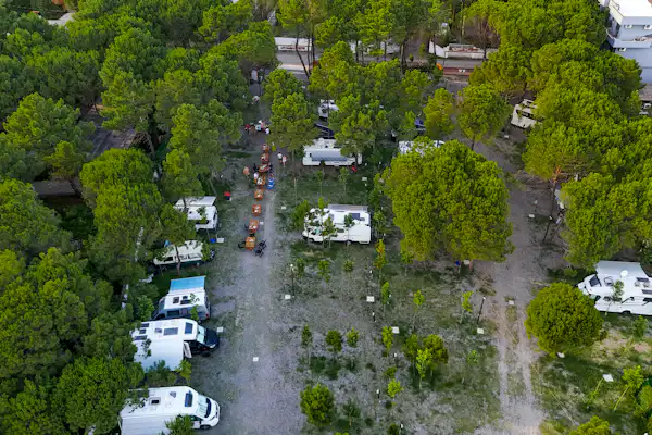 Camping Familja Velipoje