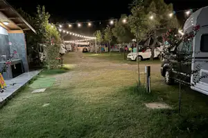 Camping Familja - Standplätze auf dem Campingplatz