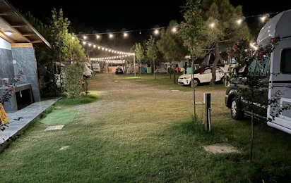 Camping Familja Velipoje