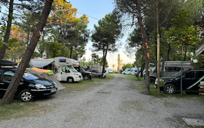 Camping Familja Velipoje