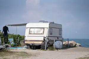 Camping Fehmarnbelt - Stellplatz am Strand mit Meerblick