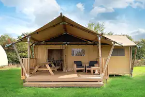 Camping Les Campagnes Camping Ferme des Campagnes - Glamping-Zelt mit Terrasse