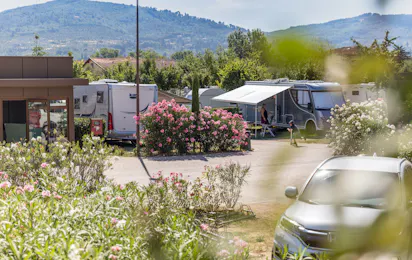 hu Firenze Camping in Town
