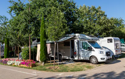 hu Firenze Camping in Town
