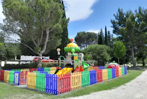 Camping Fontisson - Kinderspielplatz auf dem Campingplatz