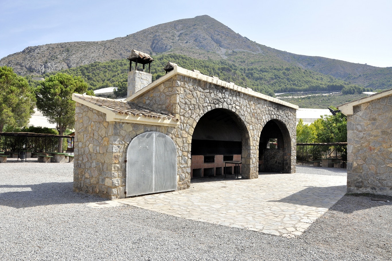 Camping Fonts del Algar - Grillstelle auf dem Campingplatz