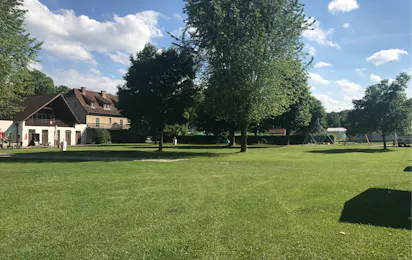 Camping am Fluss