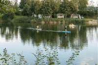 Camping Forteca - Wassersport auf dem See als Freizeitaktivität