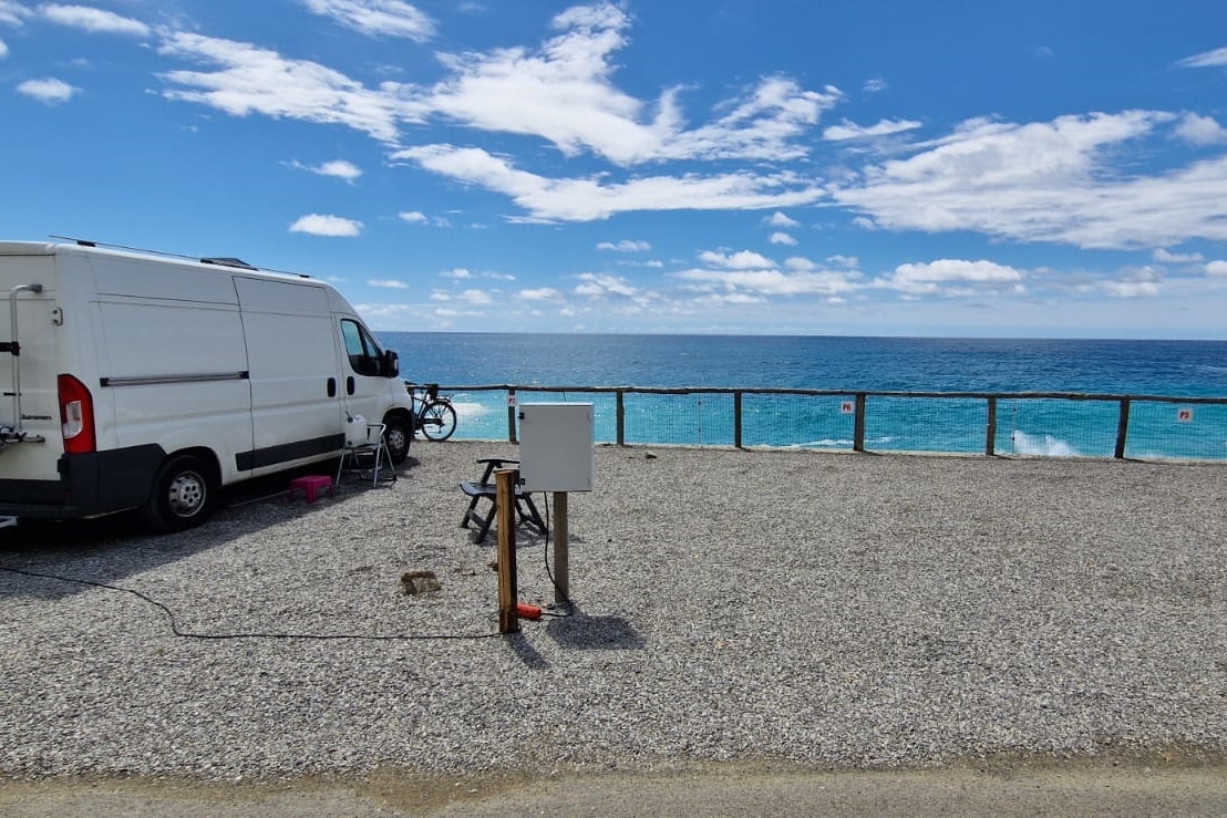 Camping Framura - Standplatz mit Blick aufs Meer