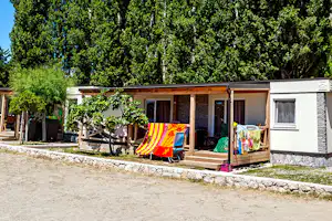 Camping Galeb - Mobilheim vom Campingplatz mit Veranda