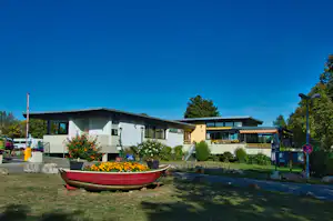 Camping Geisenheim - Hauptgebäude.jpg