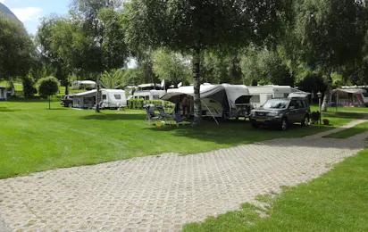 Camping Gemmi