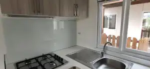352573241.jpg