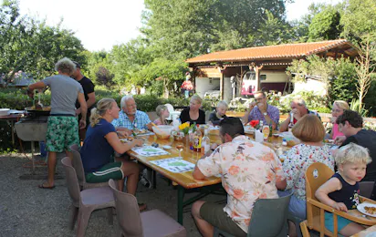 Camping & Gîtes En Campagne