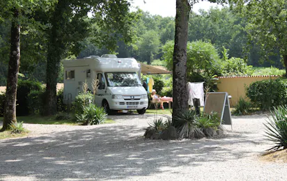 Camping & Gîtes En Campagne