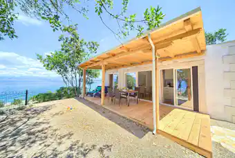 Glavotok Premium Green Camp