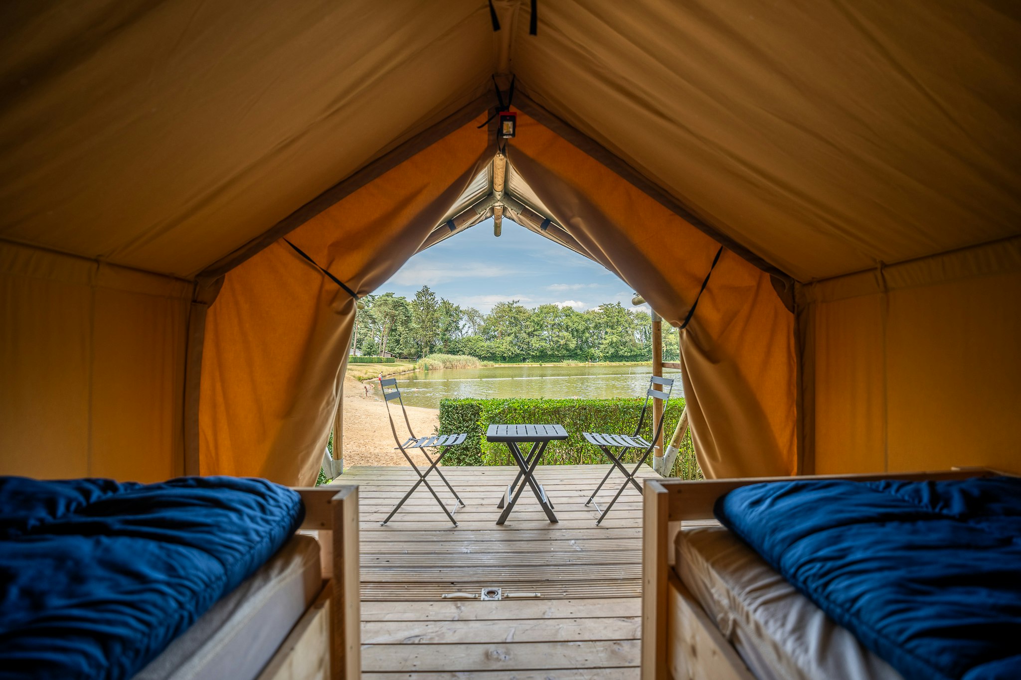 Familiepark Goolderheide - Aussicht aus einem Zelt mit Terrasse