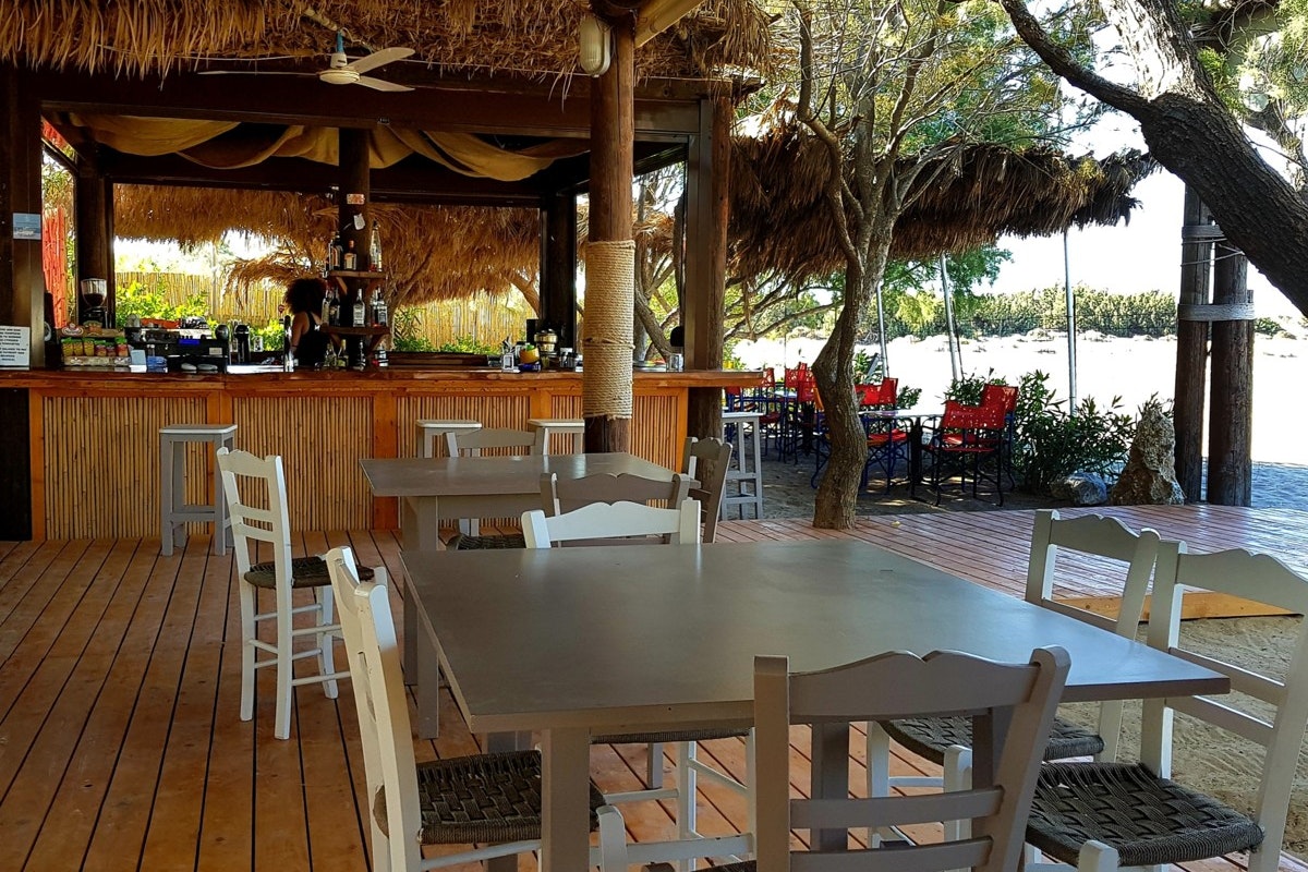 Camping Grammeno - Bar auf dem Campingplatz mit Sitzgelegenheiten