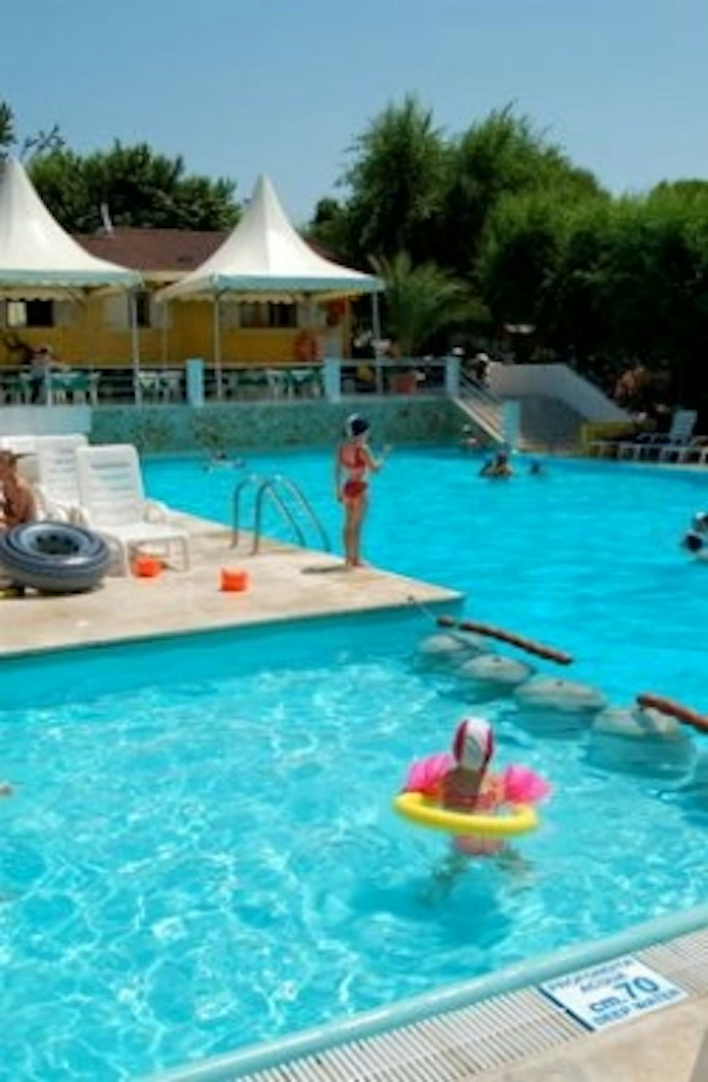 Camping Green Garden