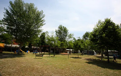 Camping Green
