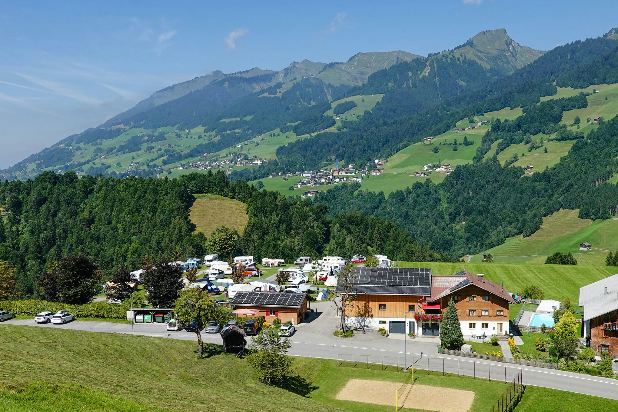 Camping Grosswalsertal  - Luftaufnahme des Campingplatzes