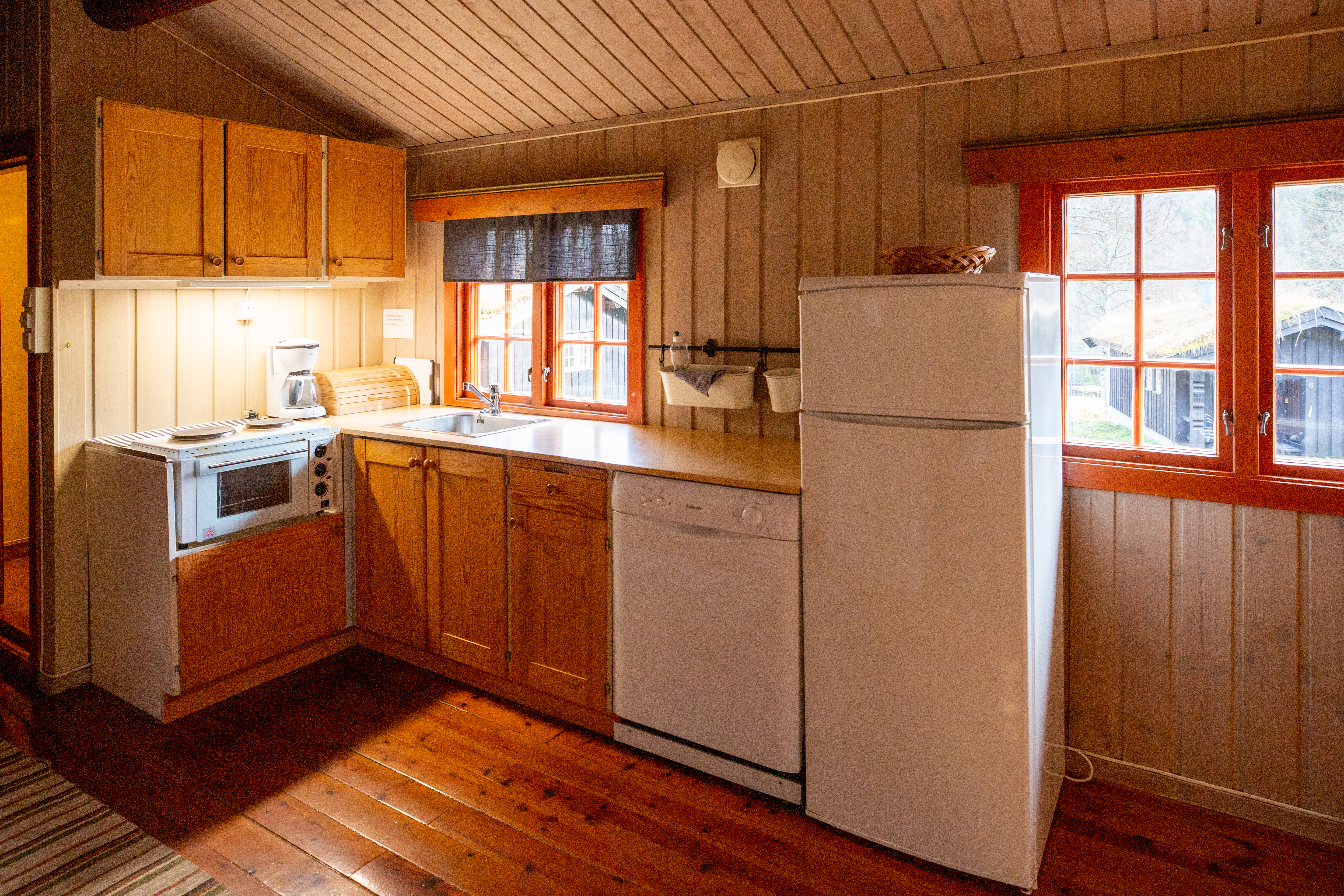 Camping Groven - Mietunterkunft - Kueche - 1.jpg