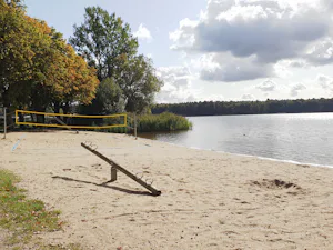 Camping Gudower See - Volleyballfeld .jpg